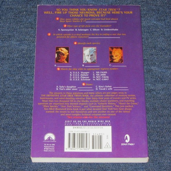 THE DEFINITIVE STAR TREK TRIVIA BOOK PB (2000) Used - Picture 3 of 4